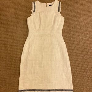 Great condition, back zipper, figure flattering